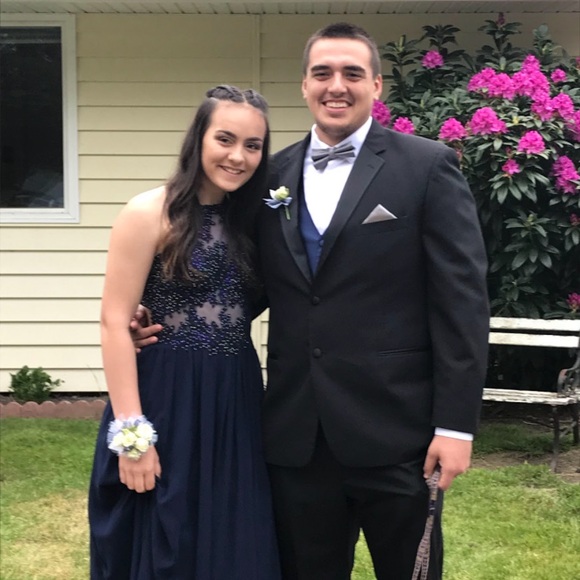 Dress - Picture 4 of 4